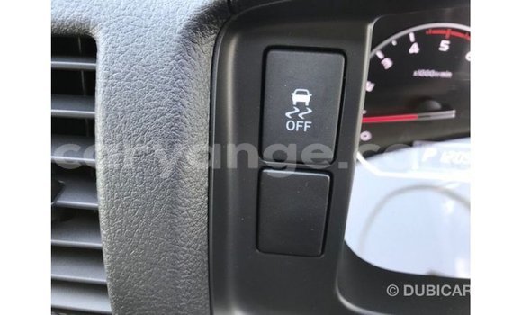 Acheter Import Voiture Toyota 4Runner Blanc à Import - Dubai, Namibie Acheter Import Voiture Toyota 4Runner Blanc à Import - Dubai, Namibie