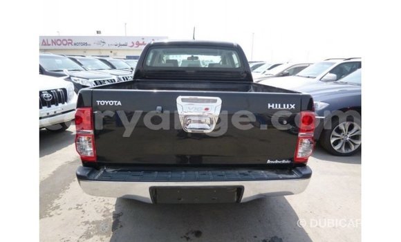 Acheter Import Voiture Toyota Hilux Noir à Import - Dubai, Namibie Acheter Import Voiture Toyota Hilux Noir à Import - Dubai, Namibie