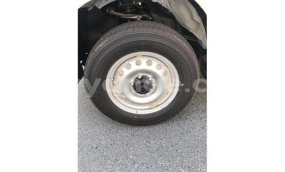 Acheter Import Voiture Toyota Hilux Blanc à Import - Dubai, Namibie Acheter Import Voiture Toyota Hilux Blanc à Import - Dubai, Namibie