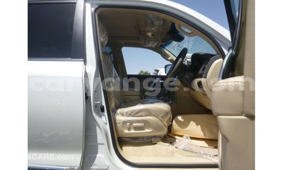 Buy Import Toyota Land Cruiser White Car in Import - Dubai in Namibia Buy Import Toyota Land Cruiser White Car in Import - Dubai in Namibia