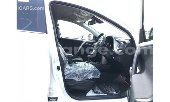 Buy Import Toyota 4Runner White Car in Import - Dubai in Namibia Buy Import Toyota 4Runner White Car in Import - Dubai in Namibia