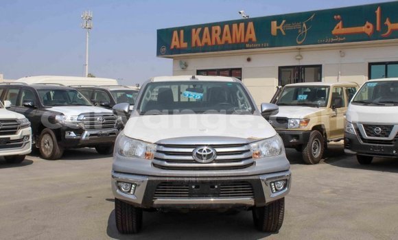 Acheter Import Voiture Toyota Hilux Autre à Import - Dubai, Namibie Acheter Import Voiture Toyota Hilux Autre à Import - Dubai, Namibie