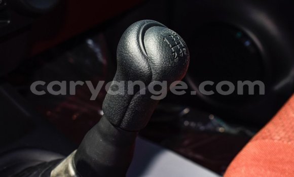 Acheter Import Voiture Toyota Hilux Blanc à Import - Dubai, Namibie Acheter Import Voiture Toyota Hilux Blanc à Import - Dubai, Namibie