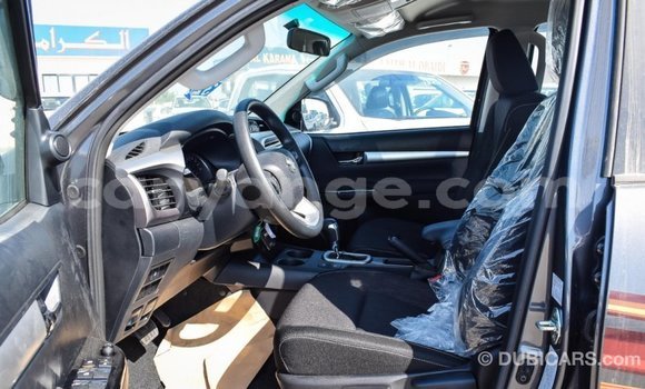Acheter Import Voiture Toyota Hilux Autre à Import - Dubai, Namibie Acheter Import Voiture Toyota Hilux Autre à Import - Dubai, Namibie