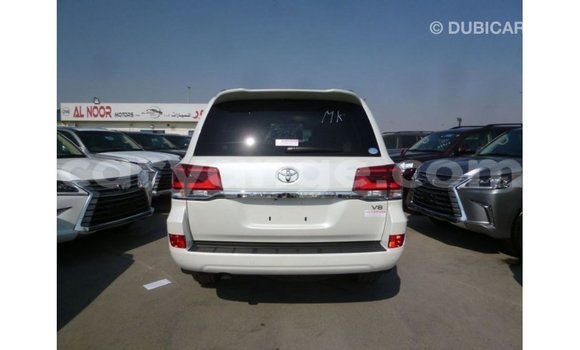 Buy Import Toyota Land Cruiser White Car in Import - Dubai in Namibia Buy Import Toyota Land Cruiser White Car in Import - Dubai in Namibia