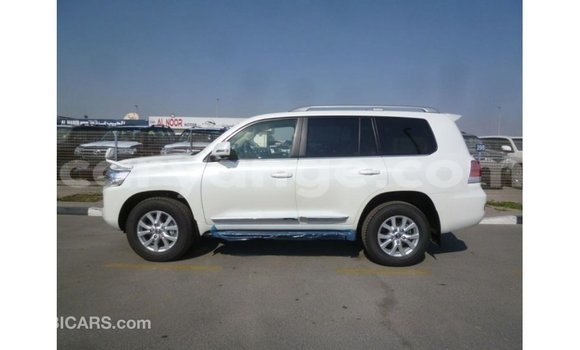 Buy Import Toyota Land Cruiser White Car in Import - Dubai in Namibia Buy Import Toyota Land Cruiser White Car in Import - Dubai in Namibia