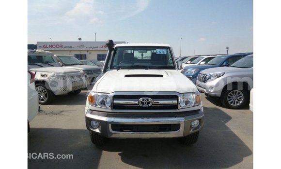 Buy Import Toyota Land Cruiser White Car in Import - Dubai in Namibia Buy Import Toyota Land Cruiser White Car in Import - Dubai in Namibia