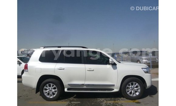 Buy Import Toyota Land Cruiser White Car in Import - Dubai in Namibia Buy Import Toyota Land Cruiser White Car in Import - Dubai in Namibia
