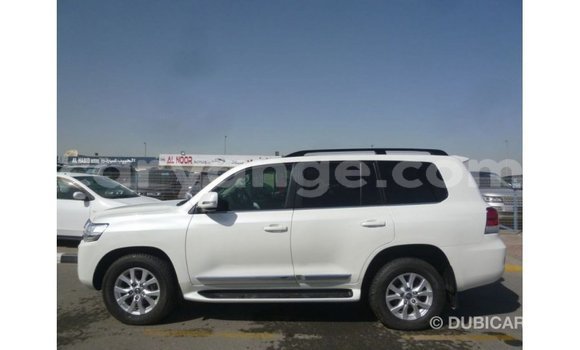 Buy Import Toyota Land Cruiser White Car in Import - Dubai in Namibia Buy Import Toyota Land Cruiser White Car in Import - Dubai in Namibia