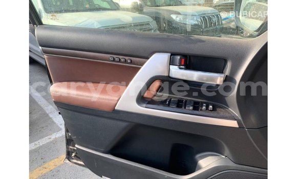 Buy Import Toyota Land Cruiser Black Car in Import - Dubai in Namibia Buy Import Toyota Land Cruiser Black Car in Import - Dubai in Namibia