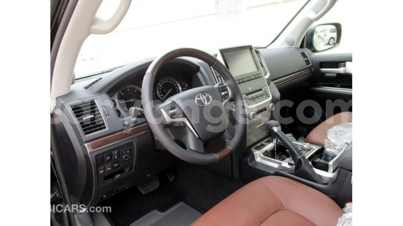 Big with watermark toyota land cruiser namibia import dubai 11283