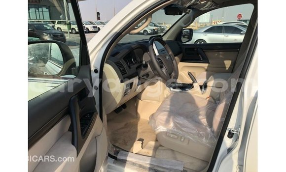 Buy Import Toyota Land Cruiser White Car in Import - Dubai in Namibia Buy Import Toyota Land Cruiser White Car in Import - Dubai in Namibia