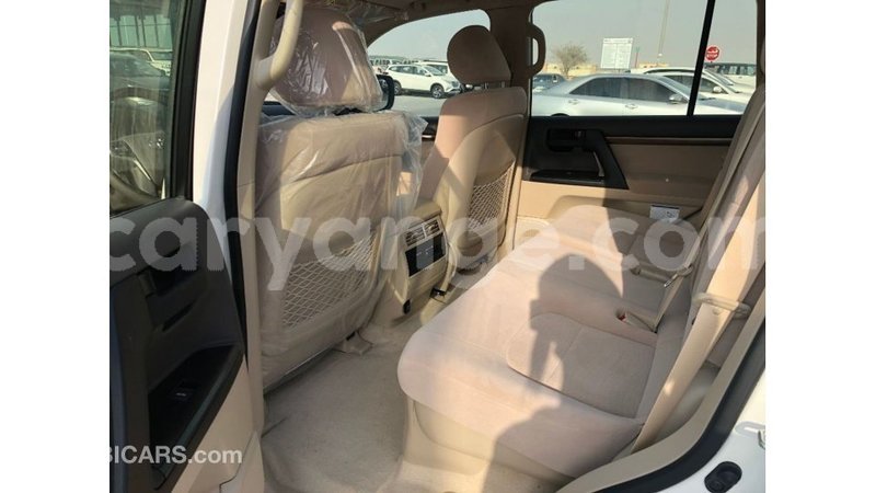 Big with watermark toyota land cruiser namibia import dubai 11287