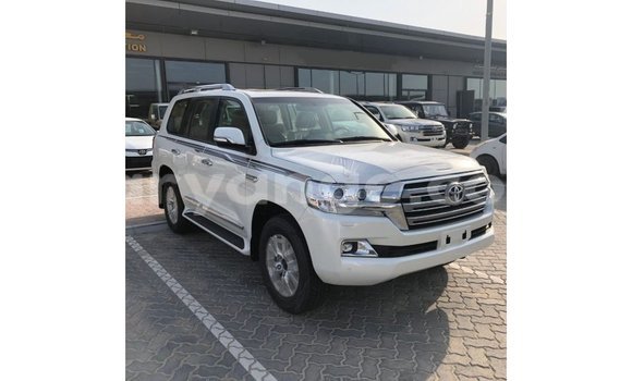 Buy Import Toyota Land Cruiser White Car in Import - Dubai in Namibia Buy Import Toyota Land Cruiser White Car in Import - Dubai in Namibia