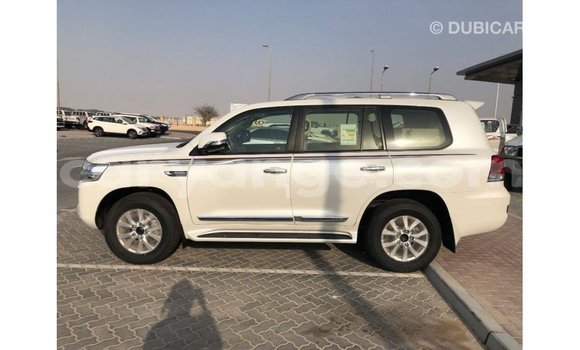 Buy Import Toyota Land Cruiser White Car in Import - Dubai in Namibia Buy Import Toyota Land Cruiser White Car in Import - Dubai in Namibia