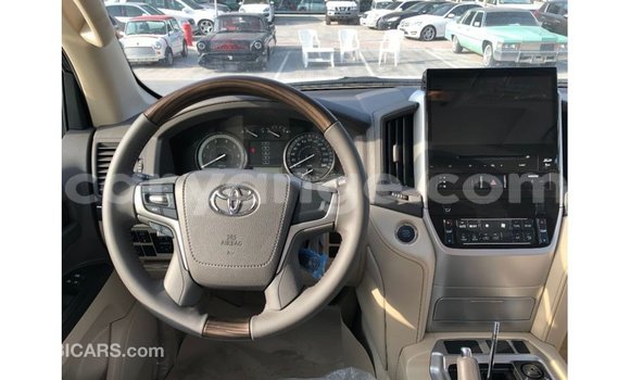 Buy Import Toyota Land Cruiser White Car in Import - Dubai in Namibia Buy Import Toyota Land Cruiser White Car in Import - Dubai in Namibia