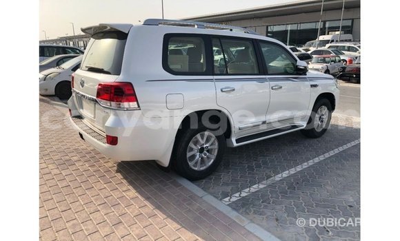 Buy Import Toyota Land Cruiser White Car in Import - Dubai in Namibia Buy Import Toyota Land Cruiser White Car in Import - Dubai in Namibia
