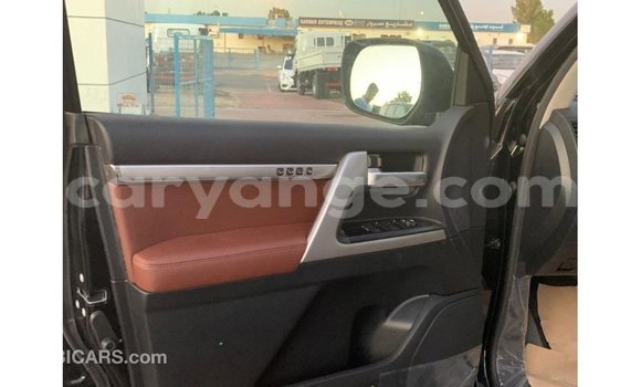 Buy Import Toyota Land Cruiser Black Car in Import - Dubai in Namibia Buy Import Toyota Land Cruiser Black Car in Import - Dubai in Namibia