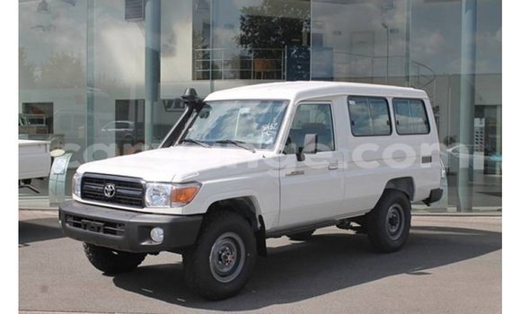 Buy Import Toyota Land Cruiser White Car in Import - Dubai in Namibia Buy Import Toyota Land Cruiser White Car in Import - Dubai in Namibia