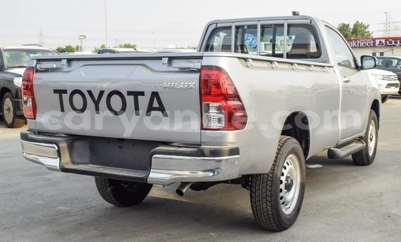 Acheter Import Voiture Toyota Hilux Autre à Import - Dubai, Namibie Acheter Import Voiture Toyota Hilux Autre à Import - Dubai, Namibie