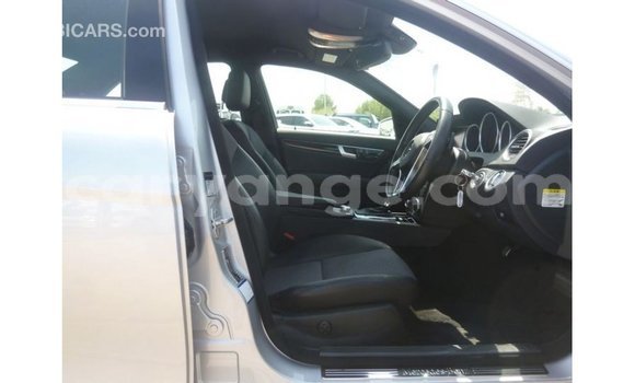 Buy Import Mercedes-Benz 200 Other Car in Import - Dubai in Namibia Buy Import Mercedes-Benz 200 Other Car in Import - Dubai in Namibia