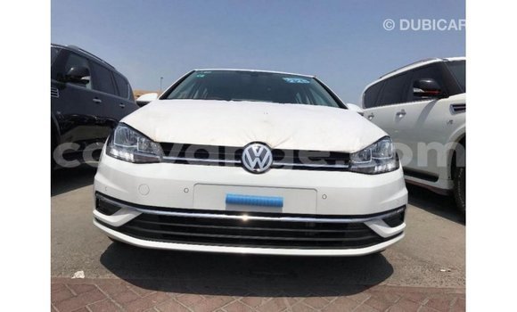 Acheter Import Voiture Volkswagen Golf Blanc à Import - Dubai, Namibie Acheter Import Voiture Volkswagen Golf Blanc à Import - Dubai, Namibie
