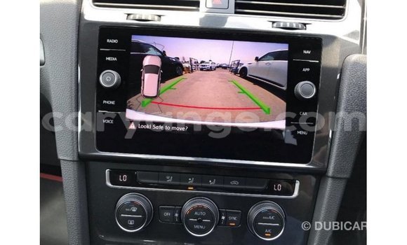 Acheter Import Voiture Volkswagen Golf Blanc à Import - Dubai, Namibie Acheter Import Voiture Volkswagen Golf Blanc à Import - Dubai, Namibie