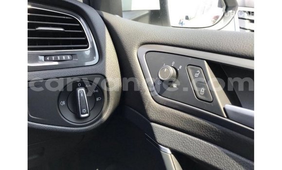 Acheter Import Voiture Volkswagen Golf Blanc à Import - Dubai, Namibie Acheter Import Voiture Volkswagen Golf Blanc à Import - Dubai, Namibie