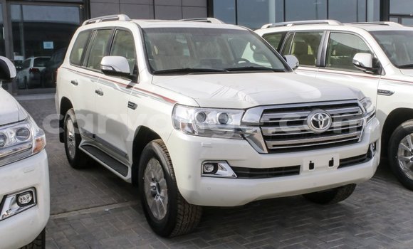 Buy Import Toyota Land Cruiser White Car in Import - Dubai in Namibia Buy Import Toyota Land Cruiser White Car in Import - Dubai in Namibia