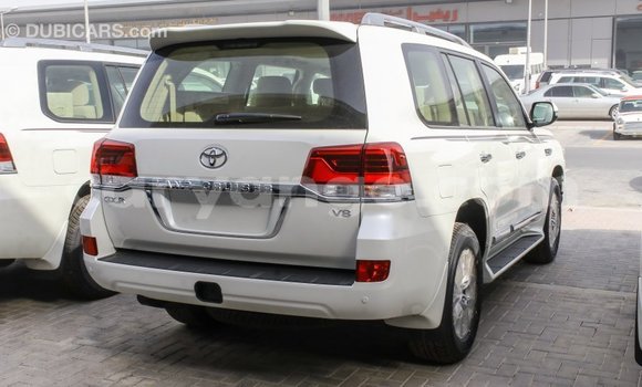 Buy Import Toyota Land Cruiser White Car in Import - Dubai in Namibia Buy Import Toyota Land Cruiser White Car in Import - Dubai in Namibia