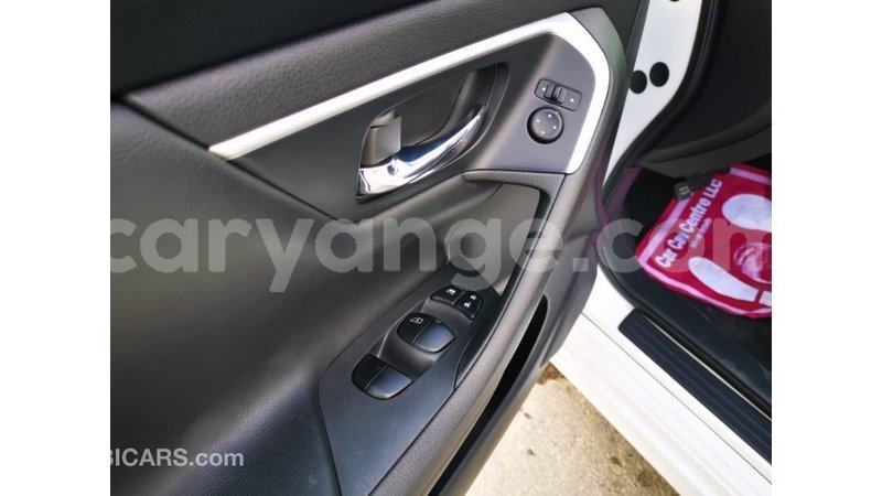 Big with watermark nissan altima namibia import dubai 11337