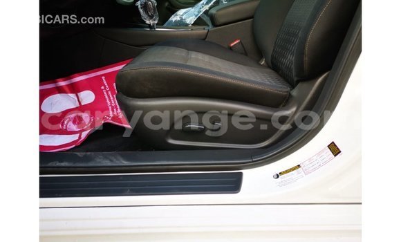 Acheter Import Voiture Nissan Altima Blanc à Import - Dubai, Namibie Acheter Import Voiture Nissan Altima Blanc à Import - Dubai, Namibie