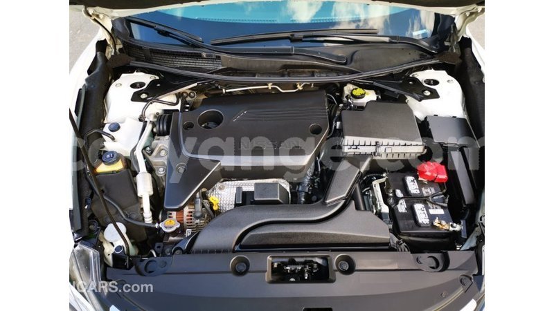 Big with watermark nissan altima namibia import dubai 11337