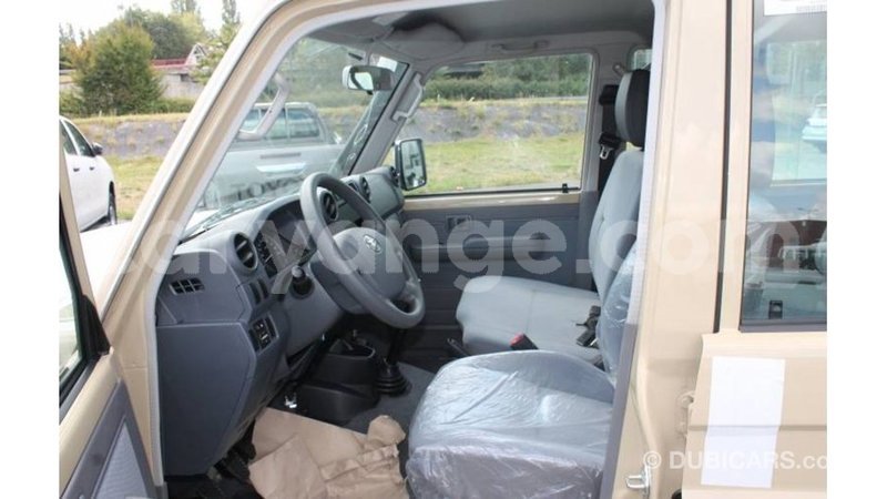 Big with watermark toyota land cruiser namibia import dubai 11339
