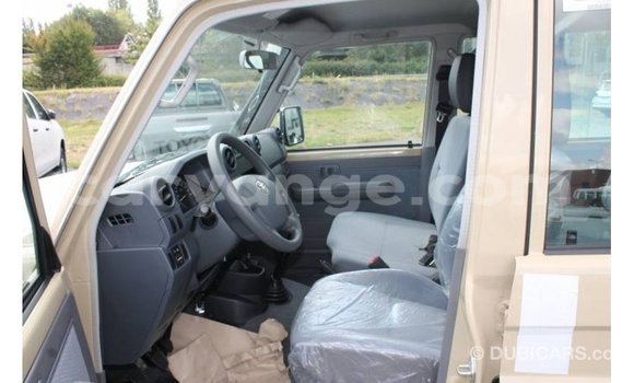 Buy Import Toyota Land Cruiser Beige Car in Import - Dubai in Namibia Buy Import Toyota Land Cruiser Beige Car in Import - Dubai in Namibia