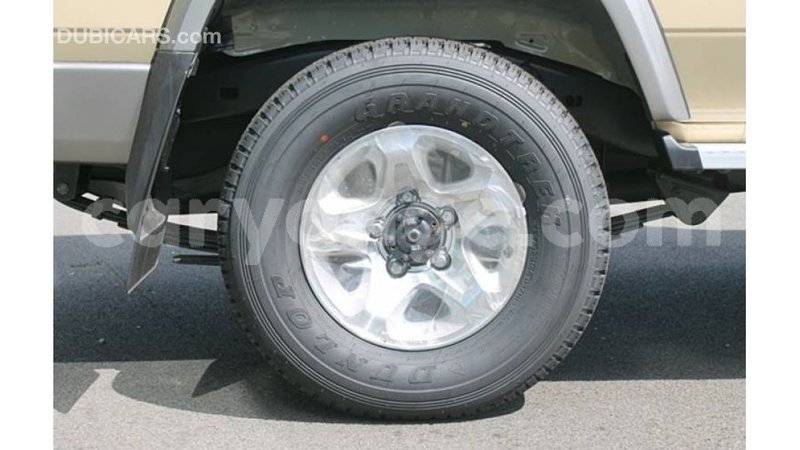 Big with watermark toyota land cruiser namibia import dubai 11339