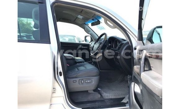 Acheter Import Voiture Toyota Land Cruiser Autre à Import - Dubai, Namibie Acheter Import Voiture Toyota Land Cruiser Autre à Import - Dubai, Namibie