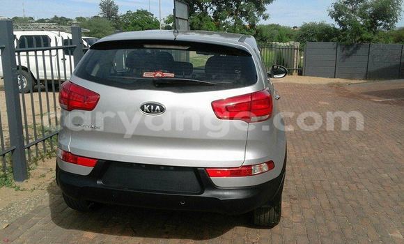 Buy Used Kia Sportage Silver Car in Windhoek in Namibia Buy Used Kia Sportage Silver Car in Windhoek in Namibia