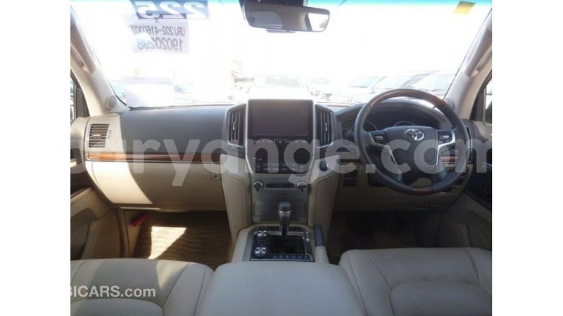 Big with watermark toyota land cruiser namibia import dubai 11350
