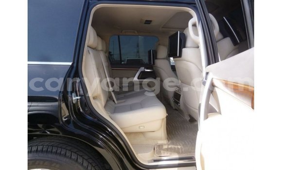 Buy Import Toyota Land Cruiser Black Car in Import - Dubai in Namibia Buy Import Toyota Land Cruiser Black Car in Import - Dubai in Namibia