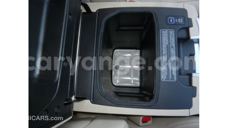 Big with watermark toyota land cruiser namibia import dubai 11350