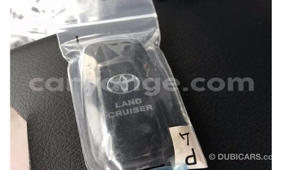 Acheter Import Voiture Toyota Prado Autre à Import - Dubai, Namibie Acheter Import Voiture Toyota Prado Autre à Import - Dubai, Namibie