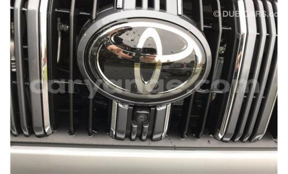 Acheter Import Voiture Toyota Prado Autre à Import - Dubai, Namibie Acheter Import Voiture Toyota Prado Autre à Import - Dubai, Namibie