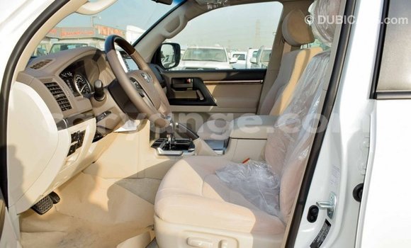 Buy Import Toyota Land Cruiser White Car in Import - Dubai in Namibia Buy Import Toyota Land Cruiser White Car in Import - Dubai in Namibia