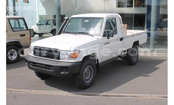 Buy Import Toyota Land Cruiser White Car in Import - Dubai in Namibia Buy Import Toyota Land Cruiser White Car in Import - Dubai in Namibia