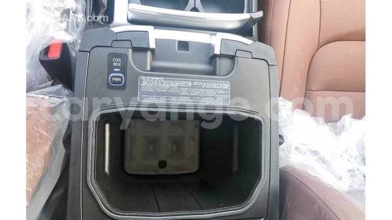 Big with watermark toyota land cruiser namibia import dubai 11367