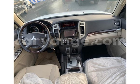Buy Import Mitsubishi Pajero Black Car in Import - Dubai in Namibia Buy Import Mitsubishi Pajero Black Car in Import - Dubai in Namibia
