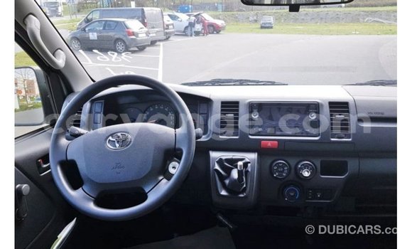 Buy Import Toyota 4Runner White Car in Import - Dubai in Namibia Buy Import Toyota 4Runner White Car in Import - Dubai in Namibia