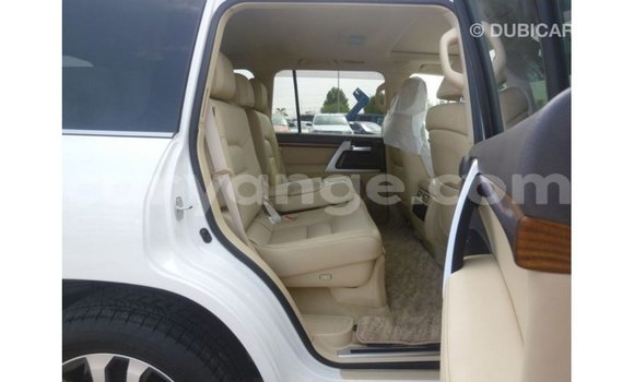 Buy Import Toyota Land Cruiser White Car in Import - Dubai in Namibia Buy Import Toyota Land Cruiser White Car in Import - Dubai in Namibia