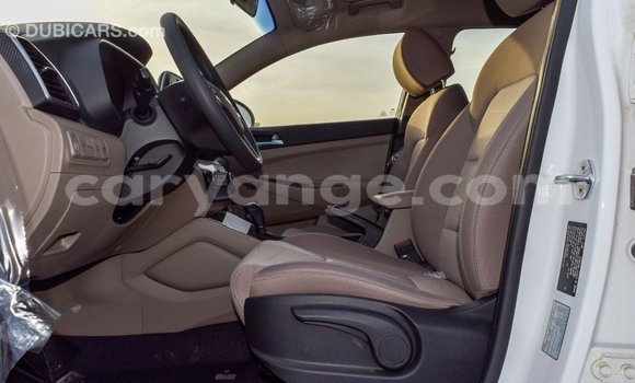 Buy Import Hyundai Tucson White Car in Import - Dubai in Namibia Buy Import Hyundai Tucson White Car in Import - Dubai in Namibia